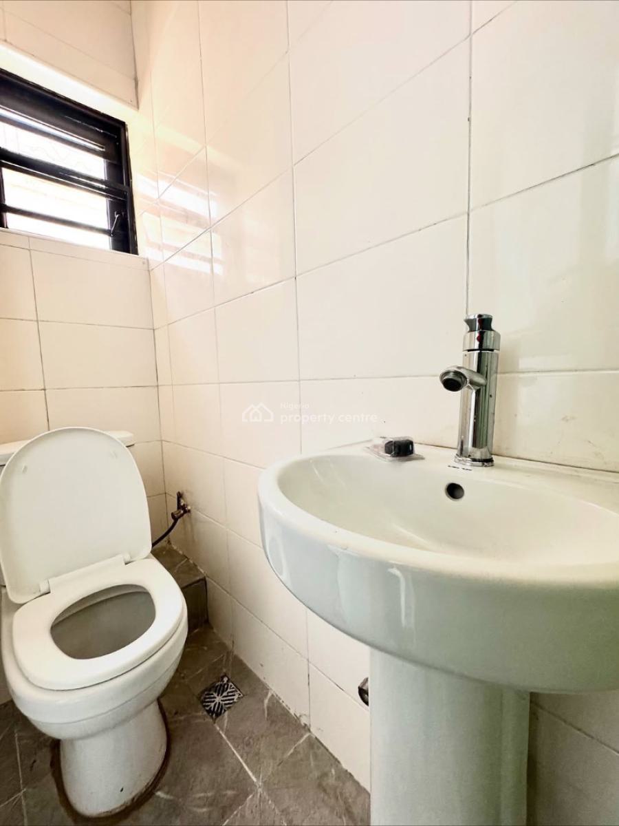 Tastefully Finished 2 Bedroom Apartment, Ologolo, Lekki, Lagos, Flat / Apartment for Sale