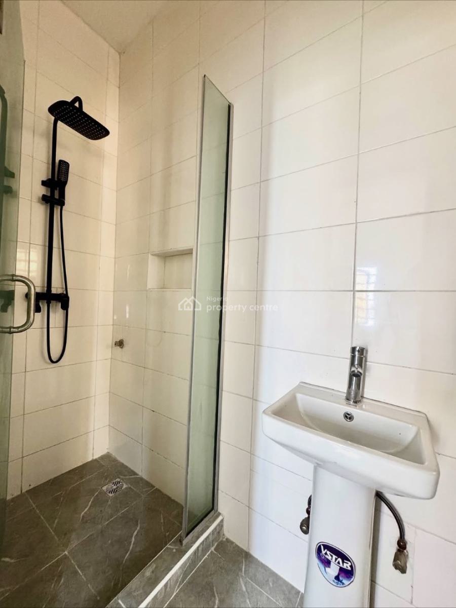 Tastefully Finished 2 Bedroom Apartment, Ologolo, Lekki, Lagos, Flat / Apartment for Sale