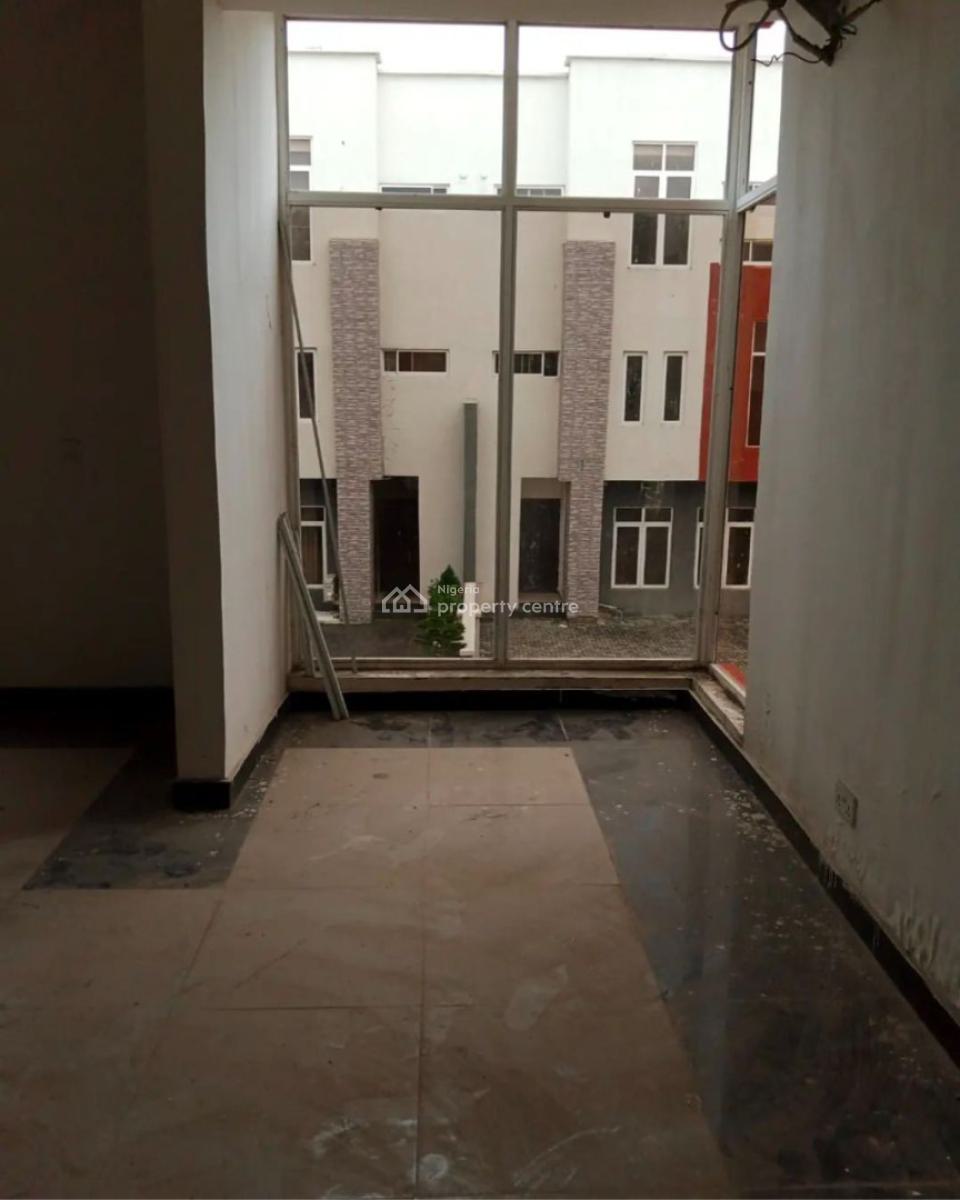 4 Bedrooms Terrace Duplex with a Bq, Jakande By Femi Okunu Estate, Lekki, Lagos, Terraced Duplex for Sale