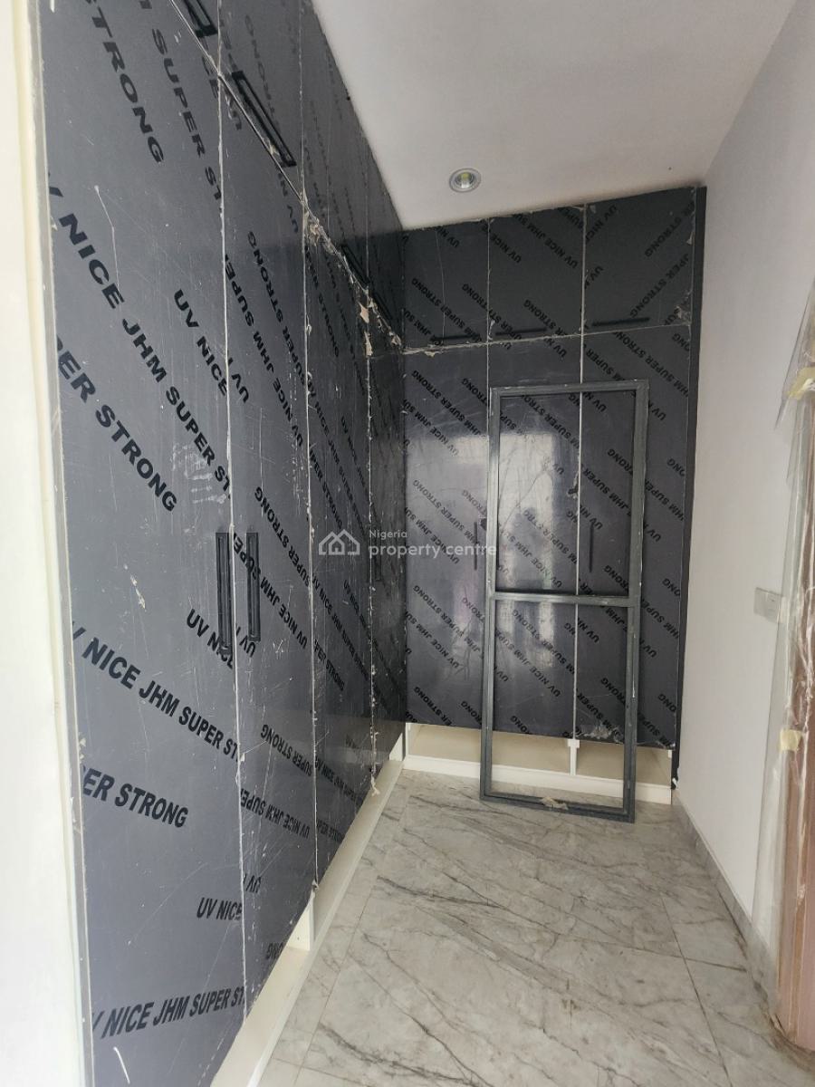 Tastefully Finished 4 Bedroom Terrace House with 1 Room Bq, Off Bourdillion Road, Ikoyi, Lagos, Terraced Duplex for Sale