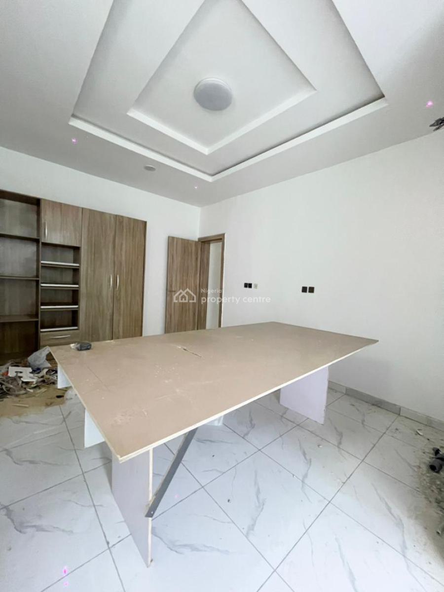 Exquisite 2 Bedroom Apartment, Ologolo, Lekki, Lagos, House for Sale