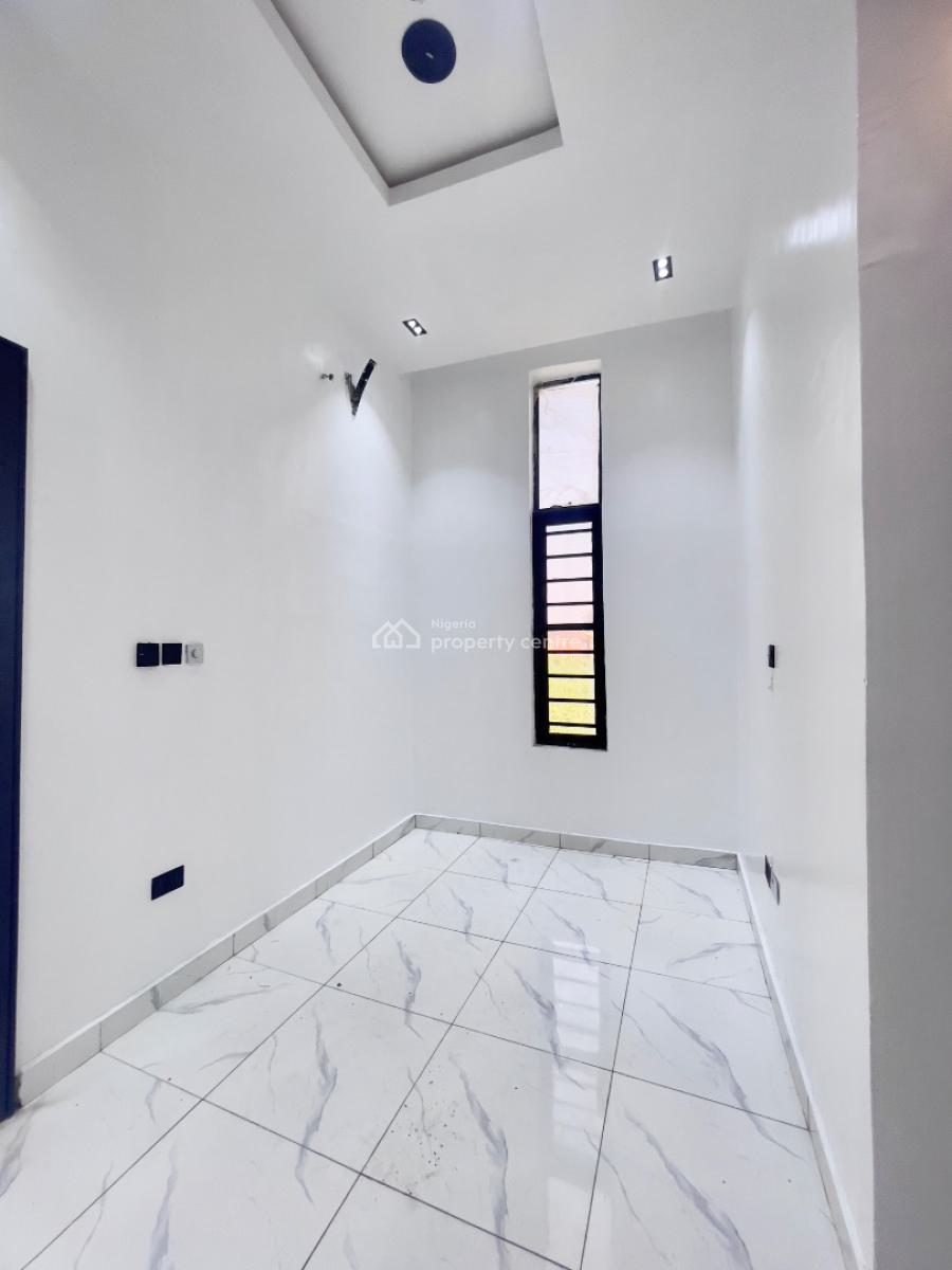 4 Bedroom Semi-detached Duplex, 2nd Toll Gate, Lekki Phase 2, Lekki Phase 2, Lekki, Lagos, Semi-detached Duplex for Sale