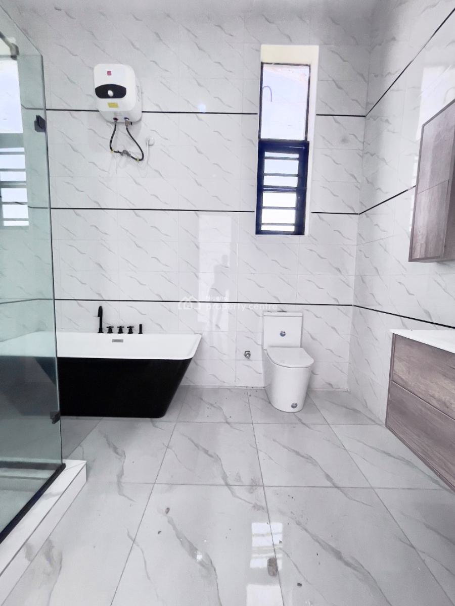 4 Bedroom Semi-detached Duplex, 2nd Toll Gate, Lekki Phase 2, Lekki Phase 2, Lekki, Lagos, Semi-detached Duplex for Sale