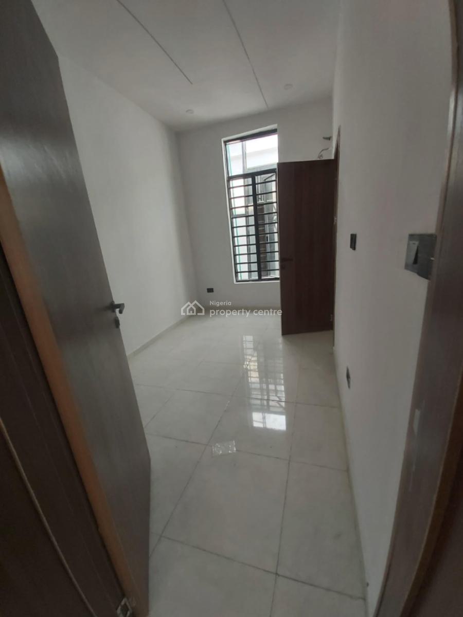 Luxurious 4 Bedroom Terrace Duplex, Ikota Gra, Lekki Phase 2, Lekki, Lagos, Terraced Duplex for Sale
