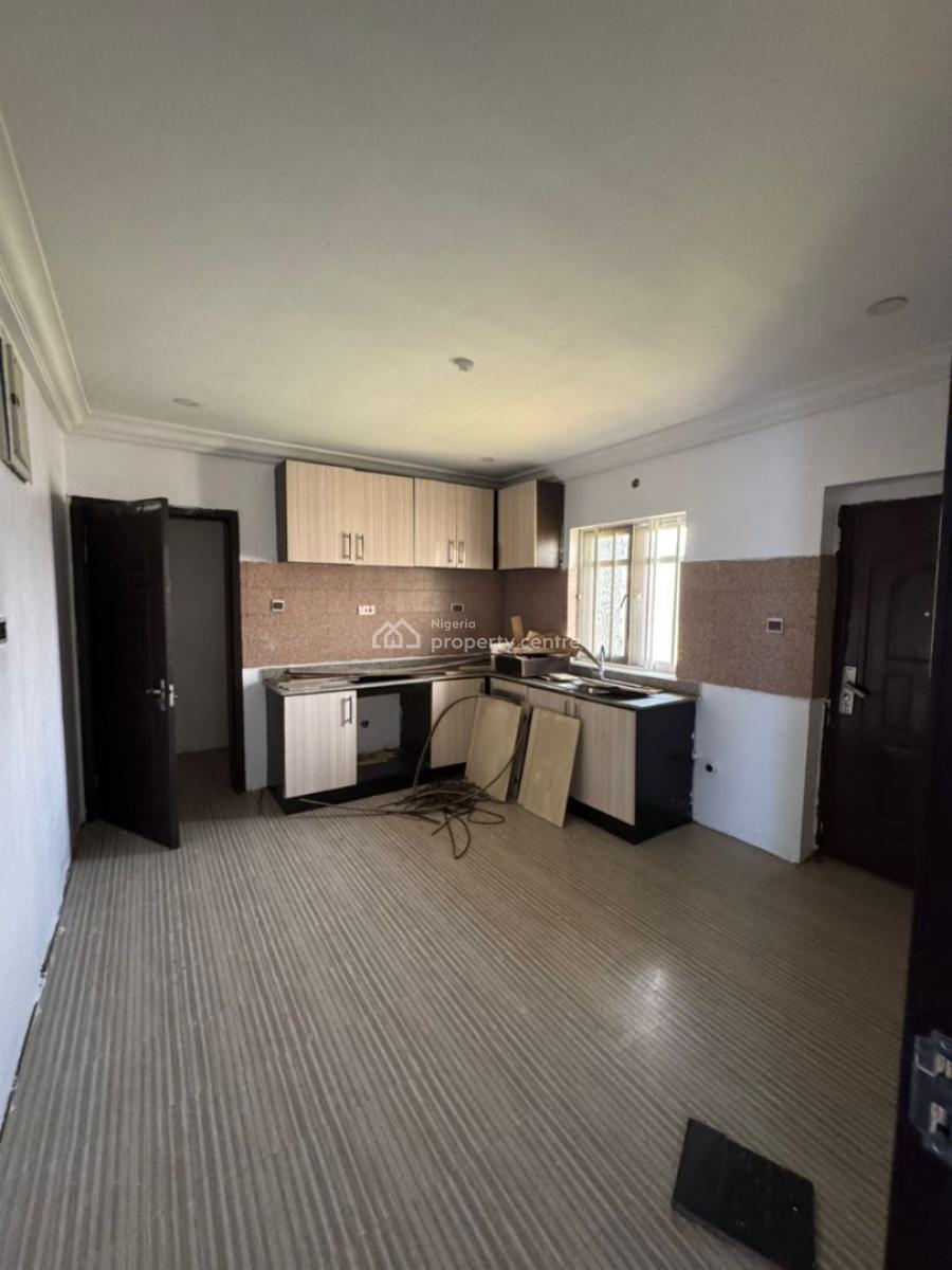 3 Bedroom Apartment, New Road, Lekki, Lagos, Flat / Apartment for Rent