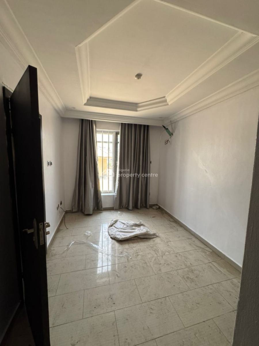 3 Bedroom Apartment, New Road, Lekki, Lagos, Flat / Apartment for Rent