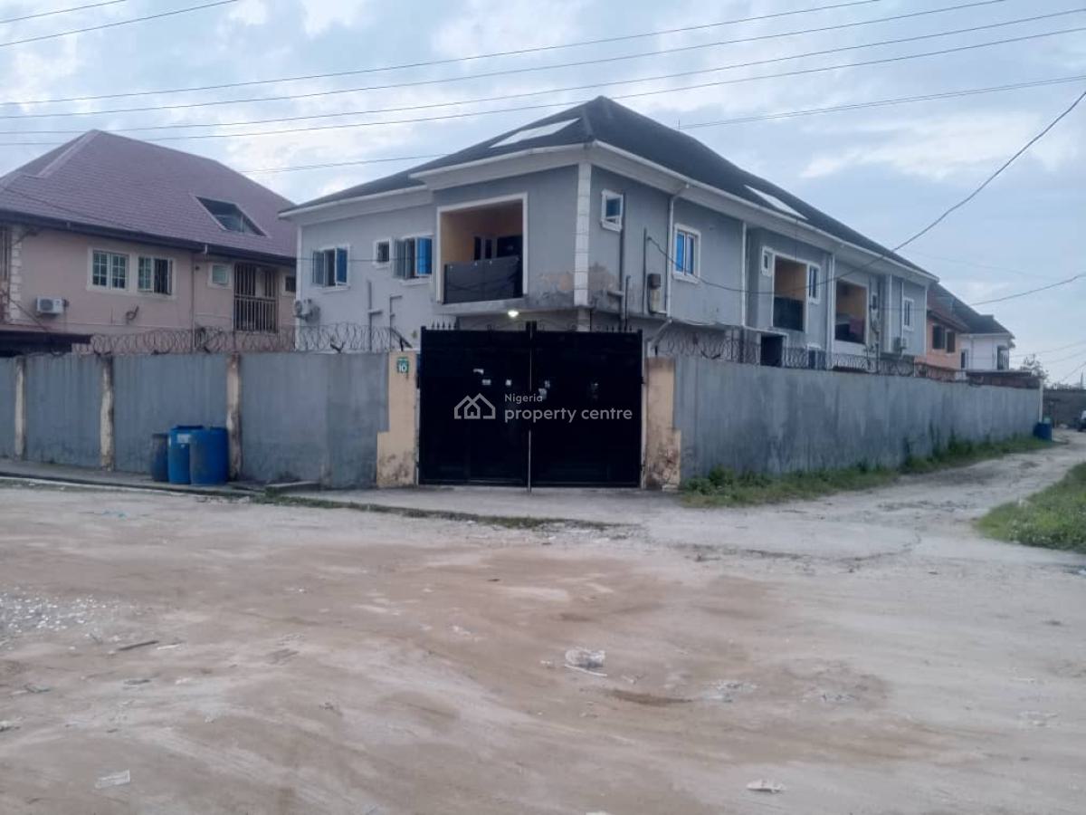 Standard 4 Units of 2 Bedroom Flats and 2 Units of Mini Flats, Badore Road Good Environment, Ajah, Lagos, Block of Flats for Sale