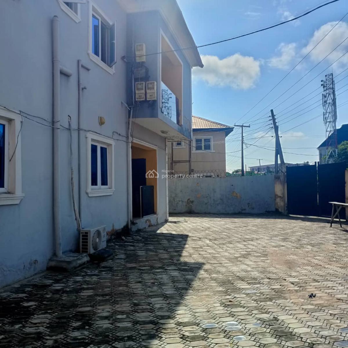 Standard 4 Units of 2 Bedroom Flats and 2 Units of Mini Flats, Badore Road Good Environment, Ajah, Lagos, Block of Flats for Sale
