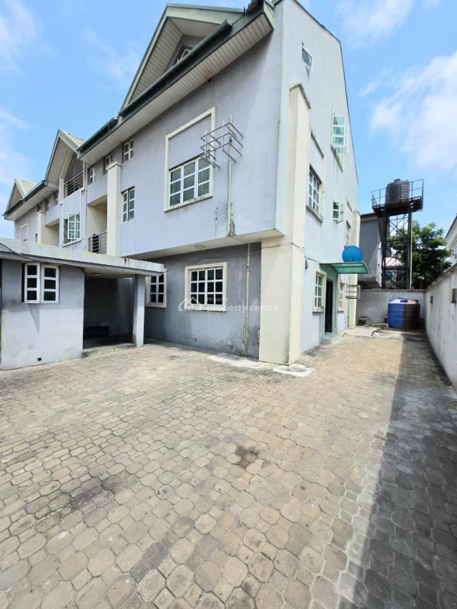 Spacious 4-bedroom Semi Detached House, Lekki Phase 1, Lekki, Lagos, Semi-detached Duplex for Rent