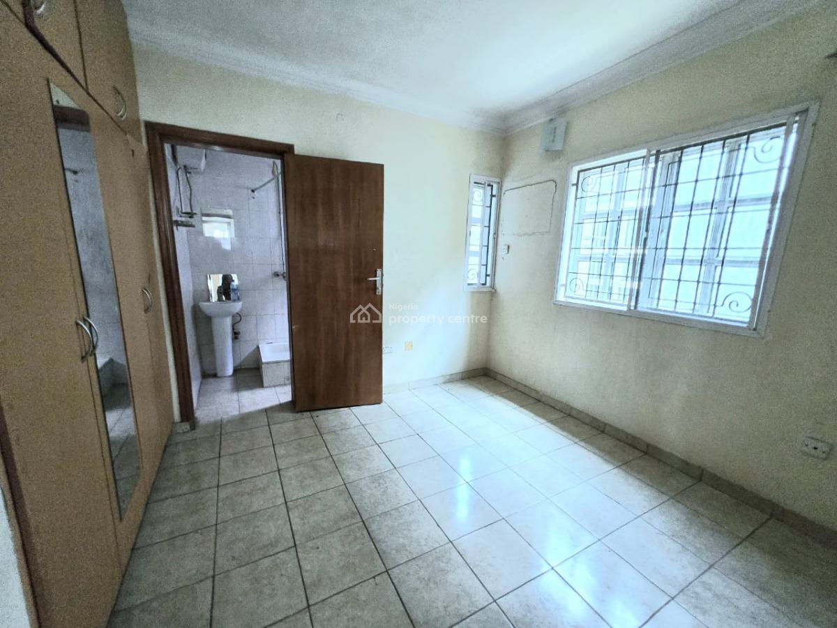 Spacious 4-bedroom Semi Detached House, Lekki Phase 1, Lekki, Lagos, Semi-detached Duplex for Rent
