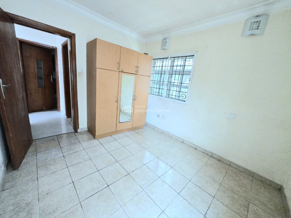 Spacious 4-bedroom Semi Detached House, Lekki Phase 1, Lekki, Lagos, Semi-detached Duplex for Rent