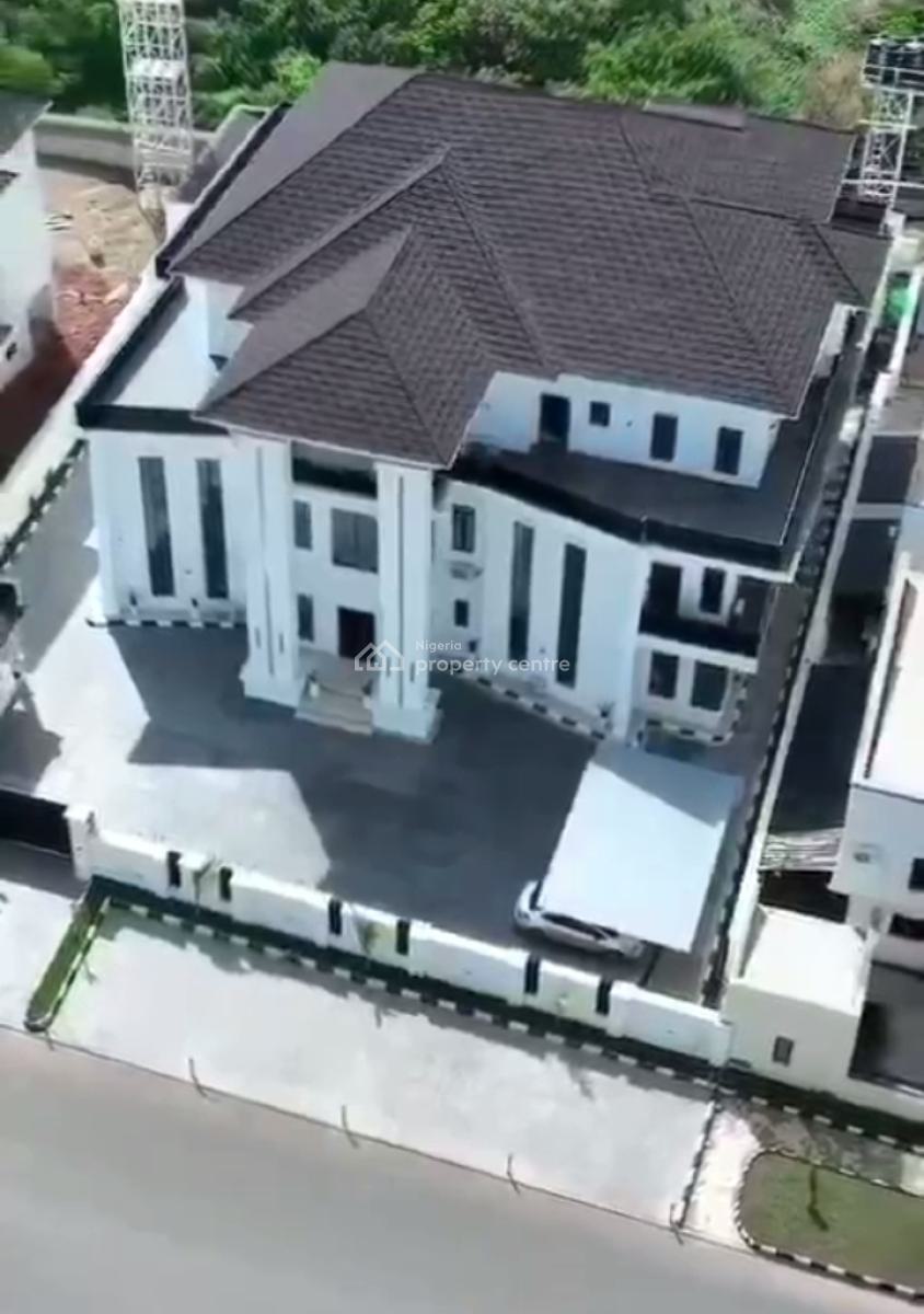 11 Bedrooms Smart Mansion + 2 Rooms Bq, Guzape District, Abuja, Detached Duplex for Sale