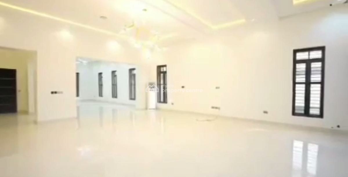 11 Bedrooms Smart Mansion + 2 Rooms Bq, Guzape District, Abuja, Detached Duplex for Sale