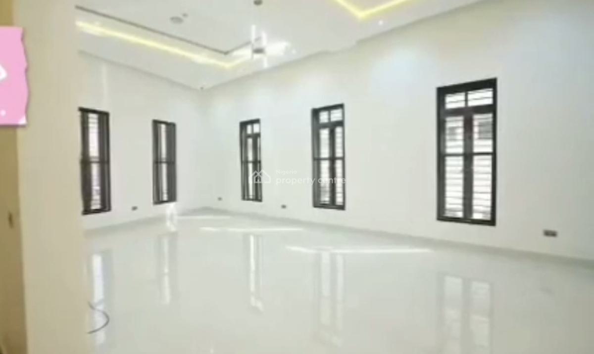 11 Bedrooms Smart Mansion + 2 Rooms Bq, Guzape District, Abuja, Detached Duplex for Sale