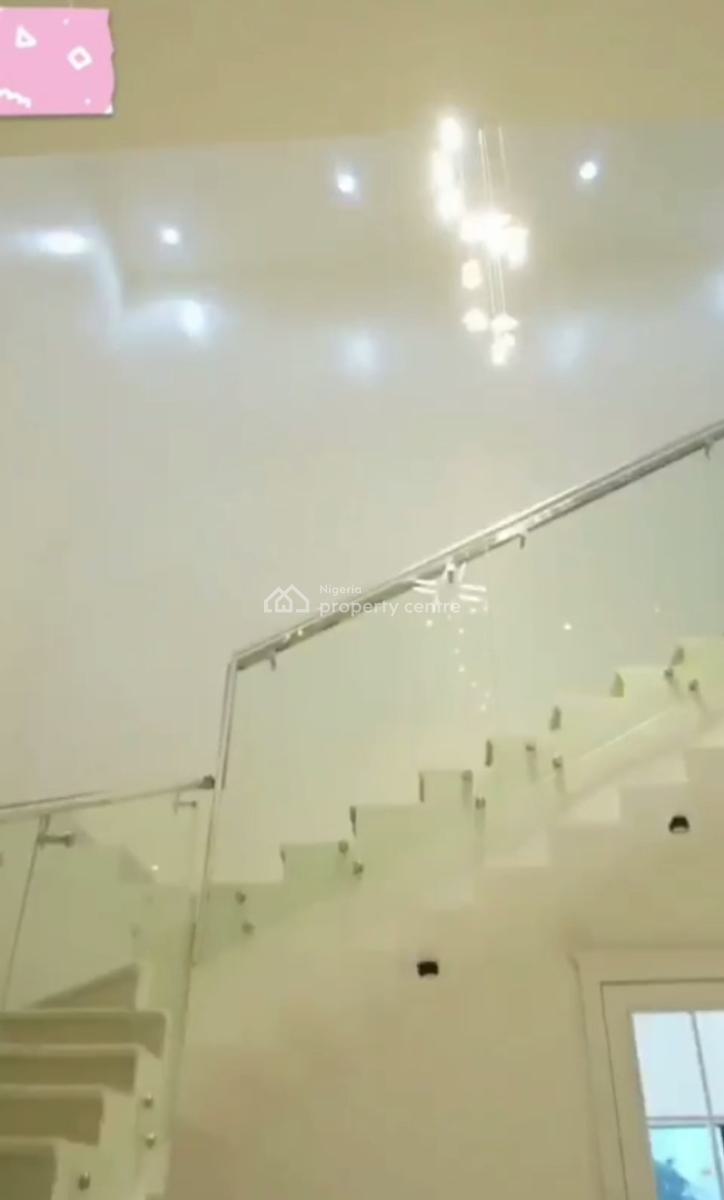 11 Bedrooms Smart Mansion + 2 Rooms Bq, Guzape District, Abuja, Detached Duplex for Sale