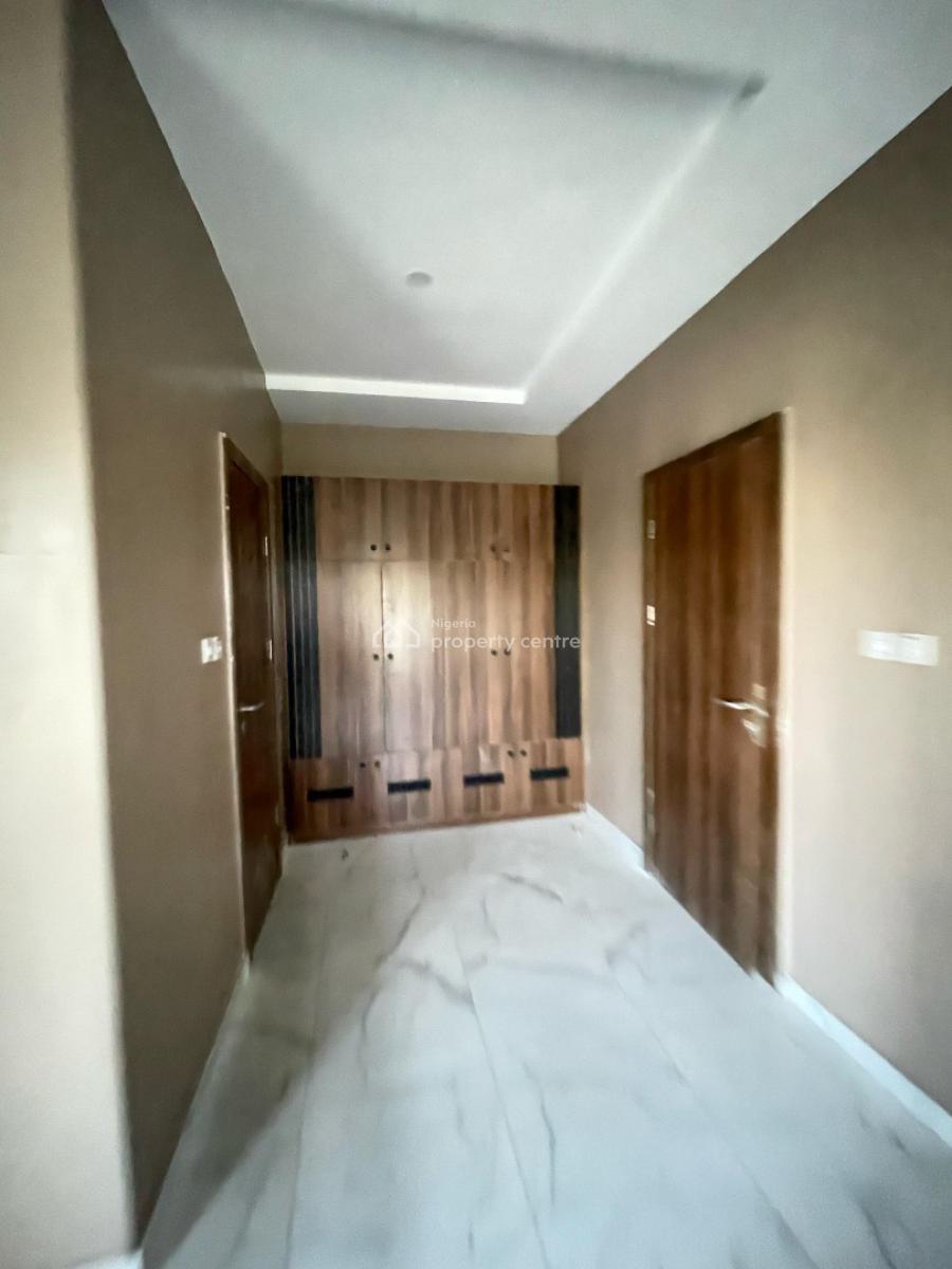 a Gigantic and Beautiful 5 Bedroom Fully Detached Duplex, Gra Phase 2, Magodo, Lagos, Detached Duplex for Sale