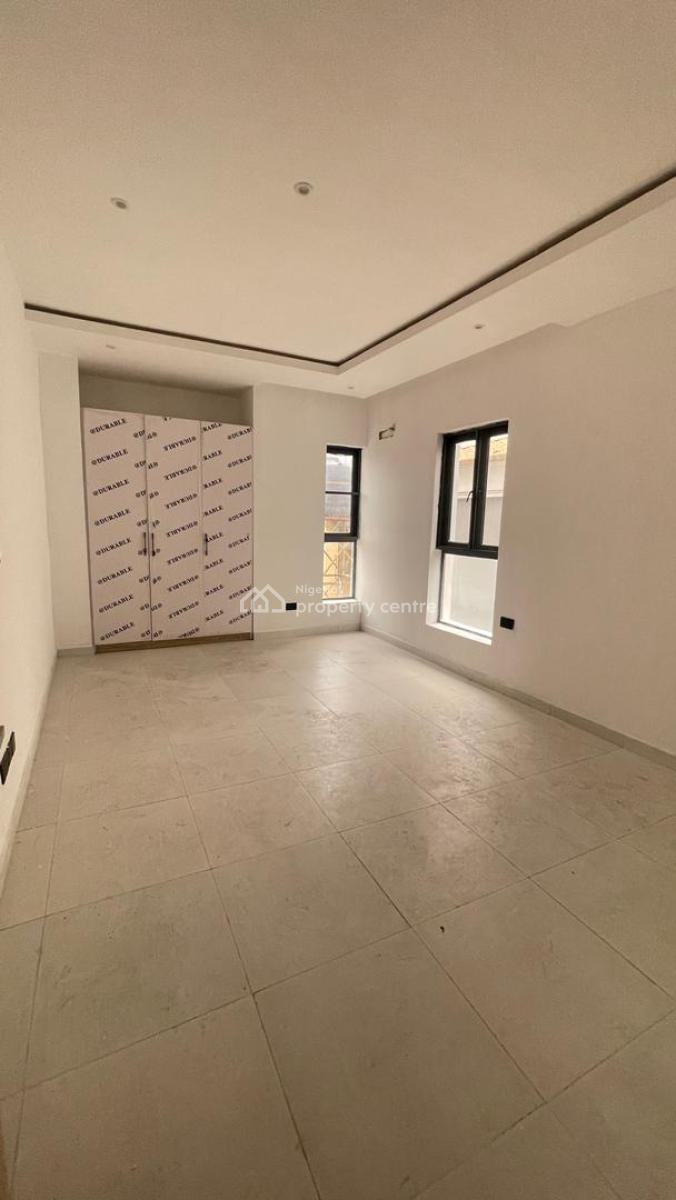 2 Bedroom Apartment on The First Floor with Bq, Swimming Pool, and Gym, Lekki Phase 1, Lekki, Lagos, Flat / Apartment for Sale