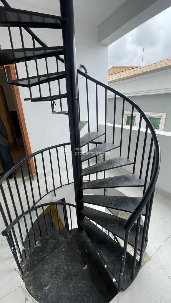 2 Bedroom Apartment on The First Floor with Bq, Swimming Pool, and Gym, Lekki Phase 1, Lekki, Lagos, Flat / Apartment for Sale