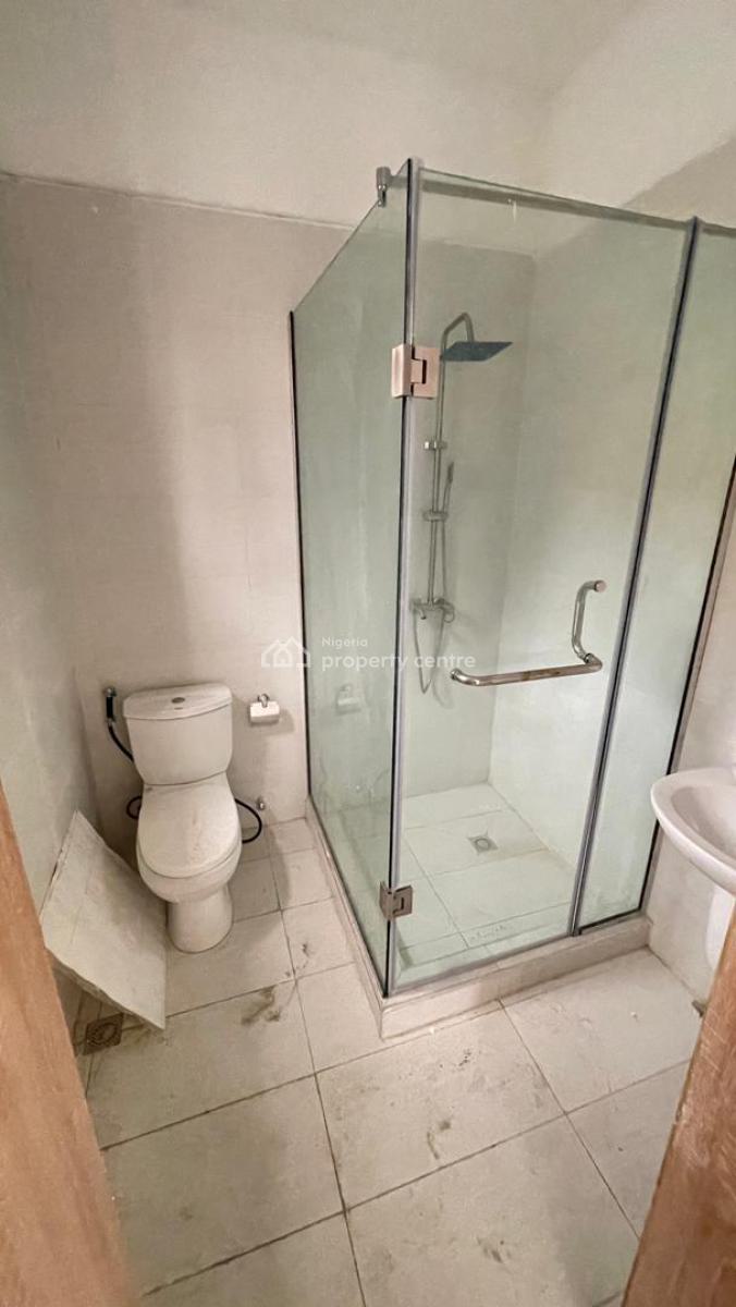 2 Bedroom Apartment on The First Floor with Bq, Swimming Pool, and Gym, Lekki Phase 1, Lekki, Lagos, Flat / Apartment for Sale