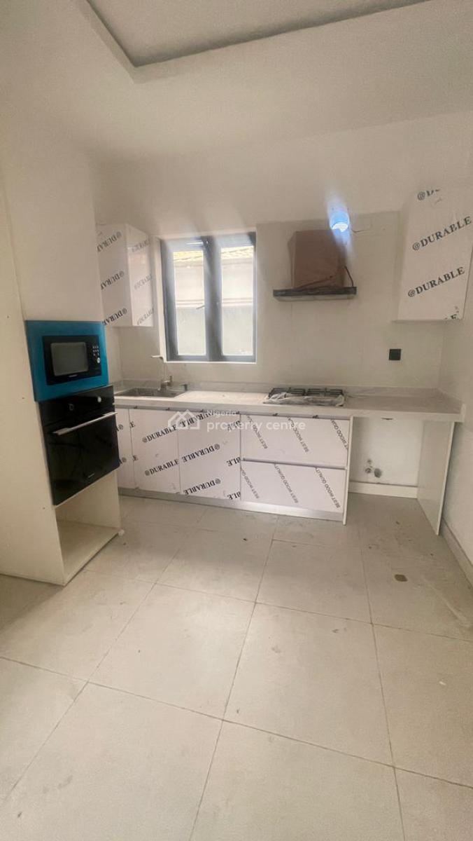 2 Bedroom Apartment on The First Floor with Bq, Swimming Pool, and Gym, Lekki Phase 1, Lekki, Lagos, Flat / Apartment for Sale