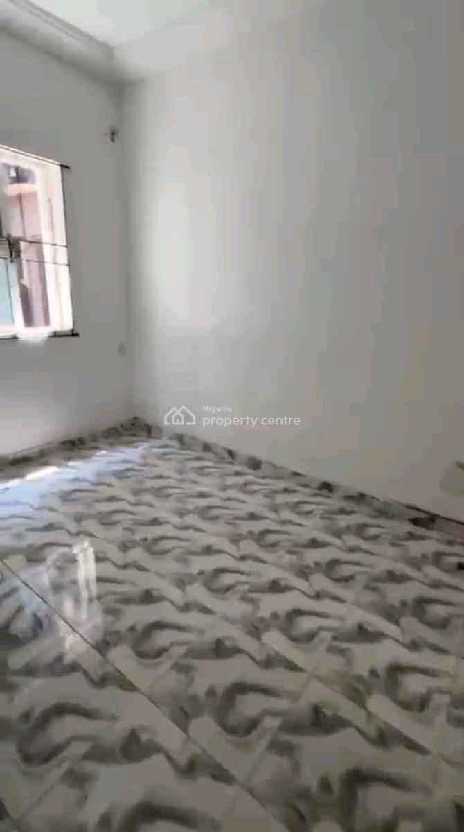 Standard and Spacious Mini Flat, Shomolu, Lagos, Mini Flat (room and Parlour) for Rent