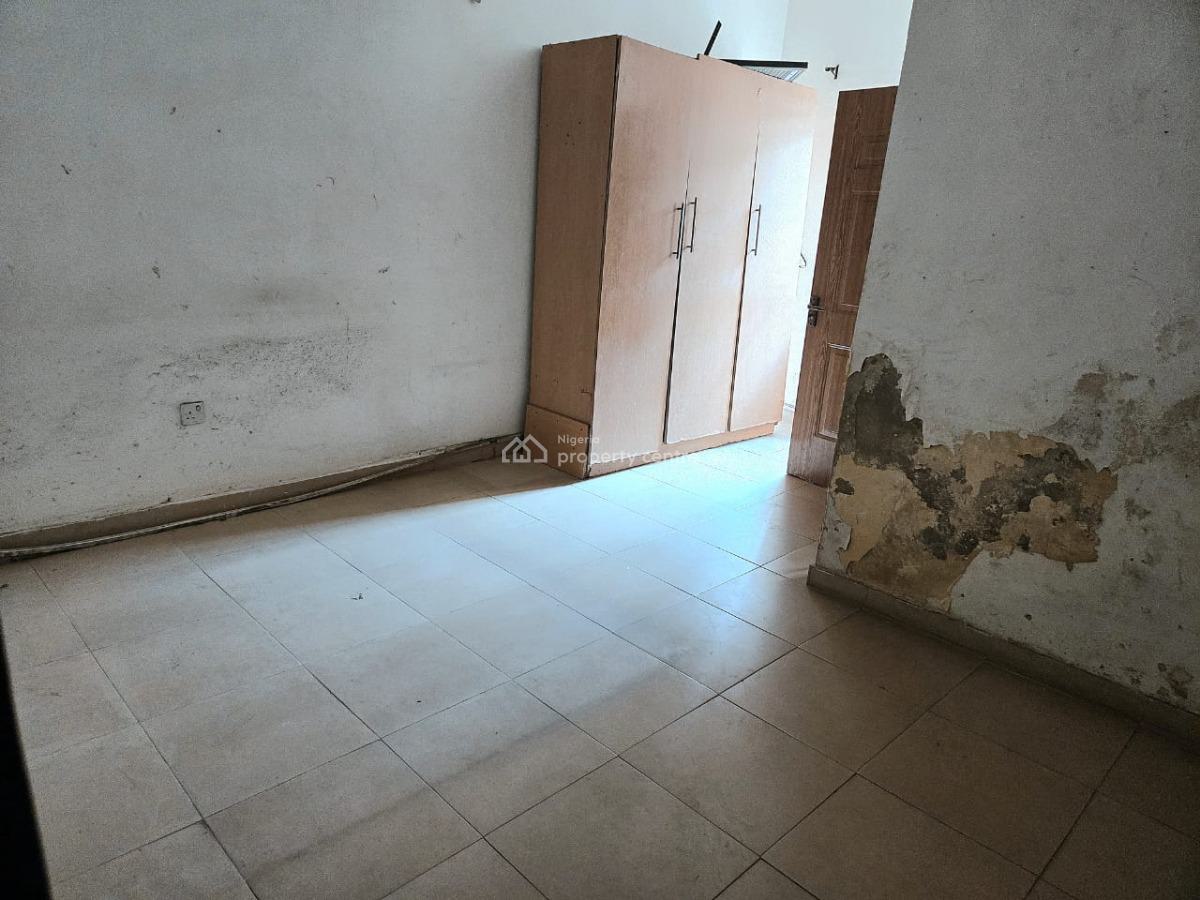 Spacious 4 Bedroom Semi-detached House, Lekki Phase 1, Lekki, Lagos, Semi-detached Duplex for Rent