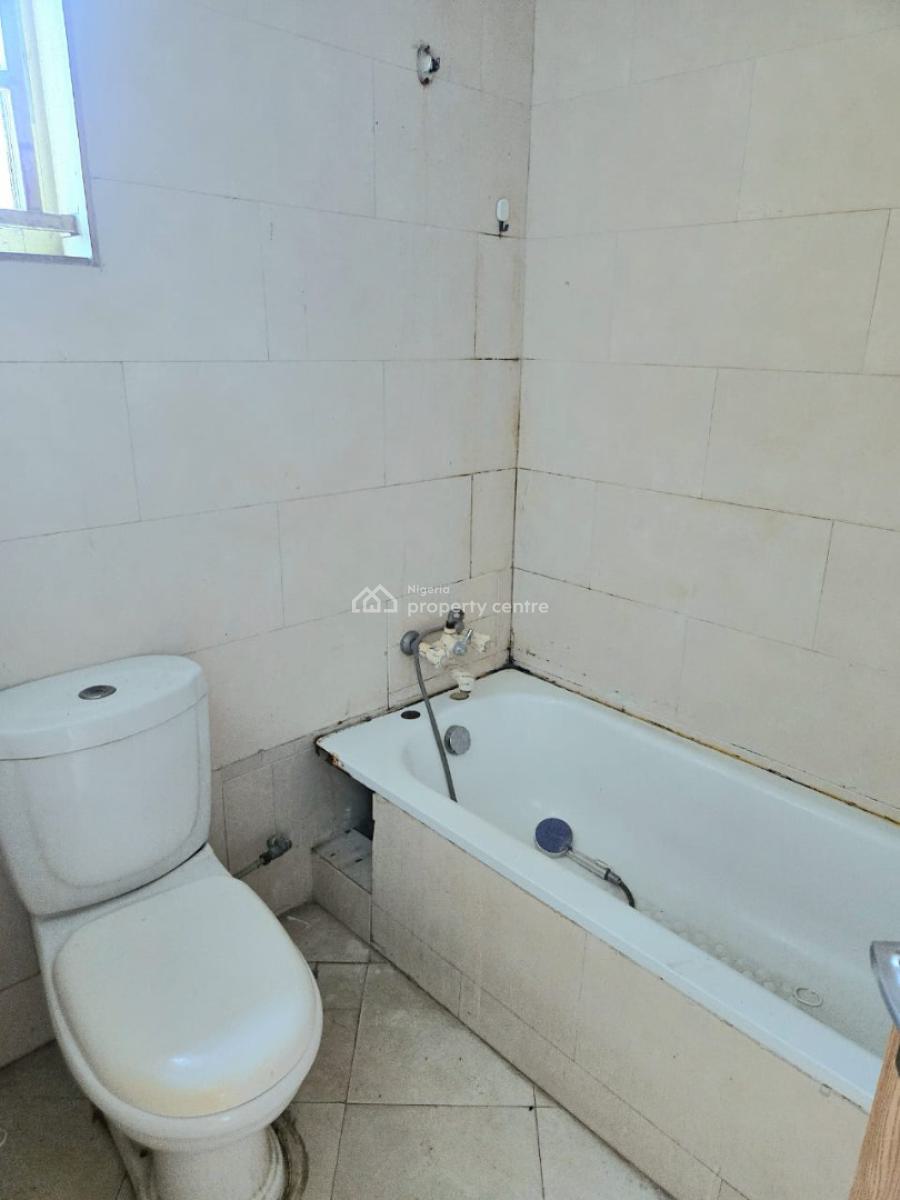 Spacious 4 Bedroom Semi-detached House, Lekki Phase 1, Lekki, Lagos, Semi-detached Duplex for Rent