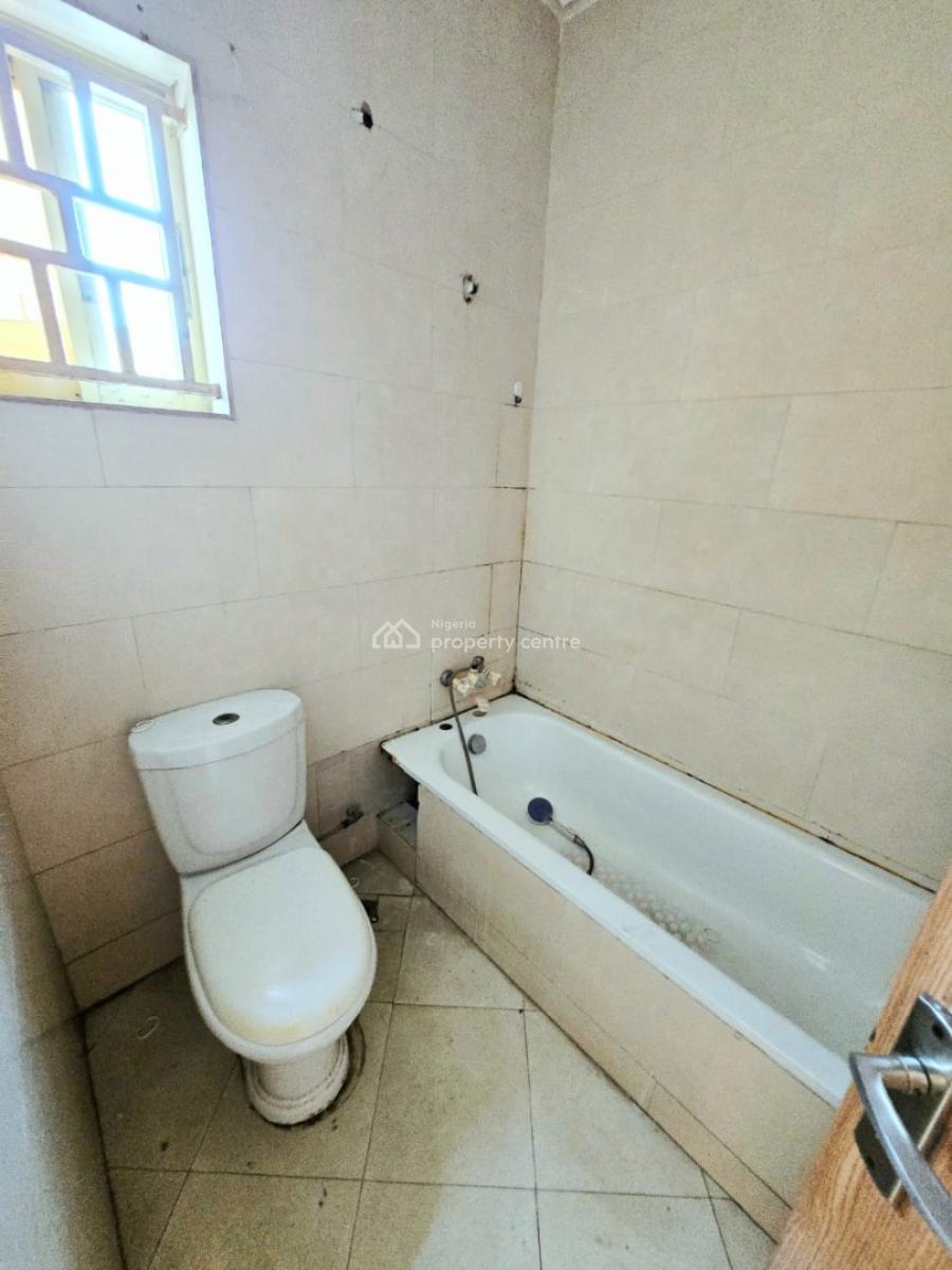 Spacious 4 Bedroom Semi-detached House, Lekki Phase 1, Lekki, Lagos, Semi-detached Duplex for Rent