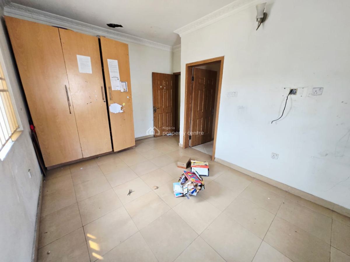 Spacious 4 Bedroom Semi-detached House, Lekki Phase 1, Lekki, Lagos, Semi-detached Duplex for Rent
