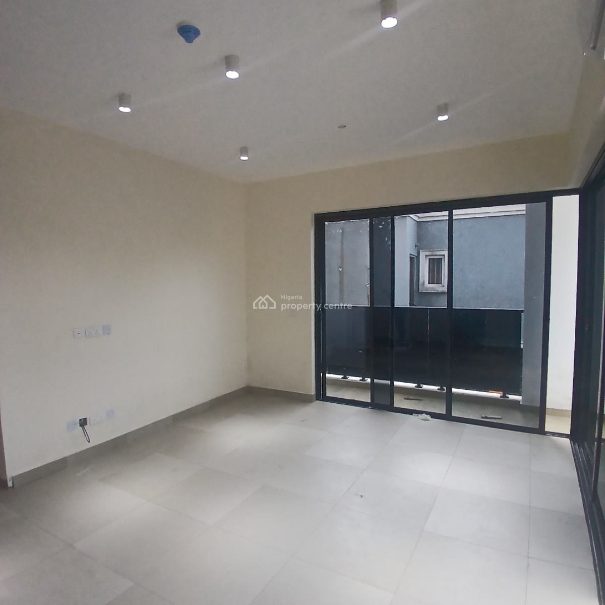 Luxury 3 Bedroom Apartment with Swimming Pool, Lekki Phase 1, Lekki, Lagos, Flat / Apartment for Sale