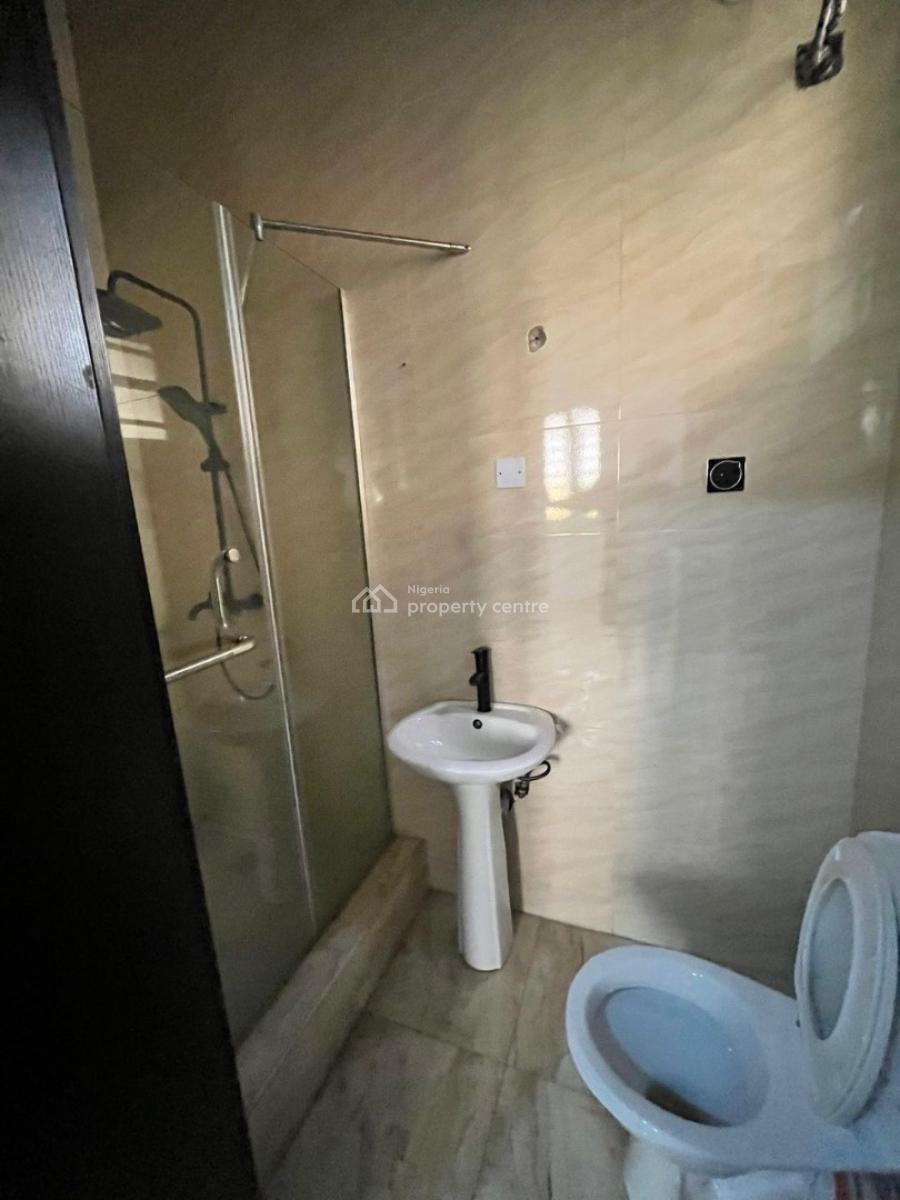 Tastefully Built Five (5) Bedroom Fully Detached House, Chevron Drive, Lekki, Lagos, Detached Duplex for Rent