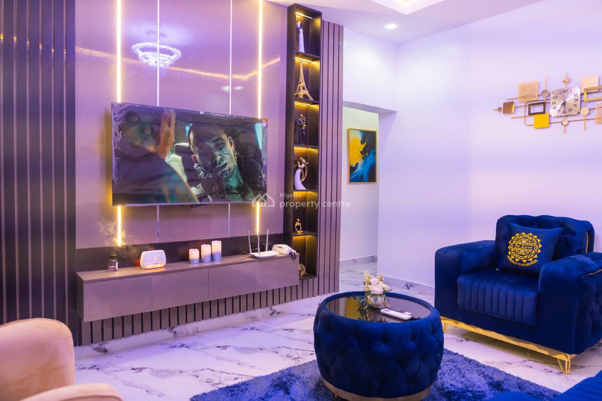 Luxury Mini Flat, 1, Demi Bright Street, Off Okoloba Street, Jakpa Road, Effurun, Uvwie, Delta, Mini Flat (room and Parlour) Short Let