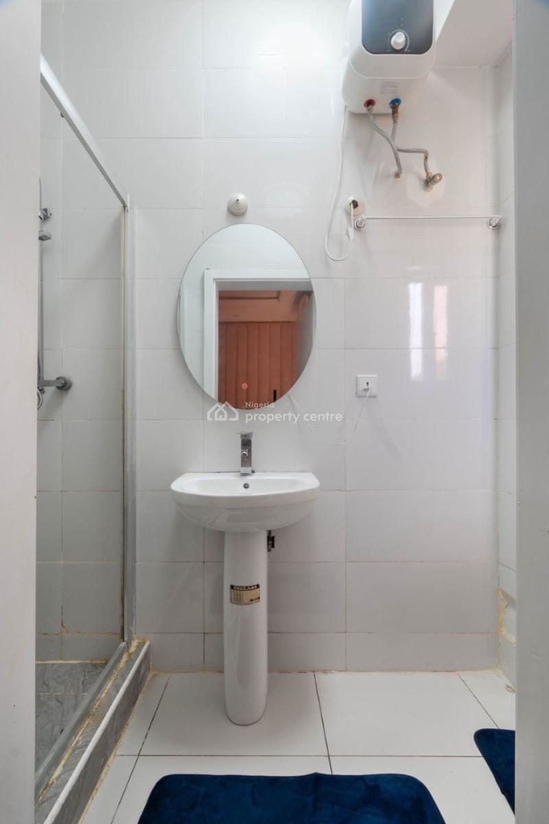 Luxurious Two Bedroom Apartment, Lekki Phase 1, Lekki, Lagos, Flat / Apartment Short Let