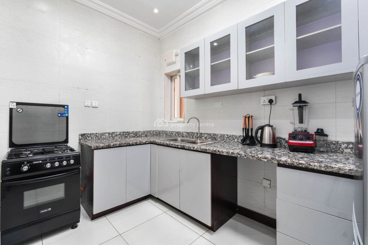 Luxurious Two Bedroom Apartment, Lekki Phase 1, Lekki, Lagos, Flat / Apartment Short Let