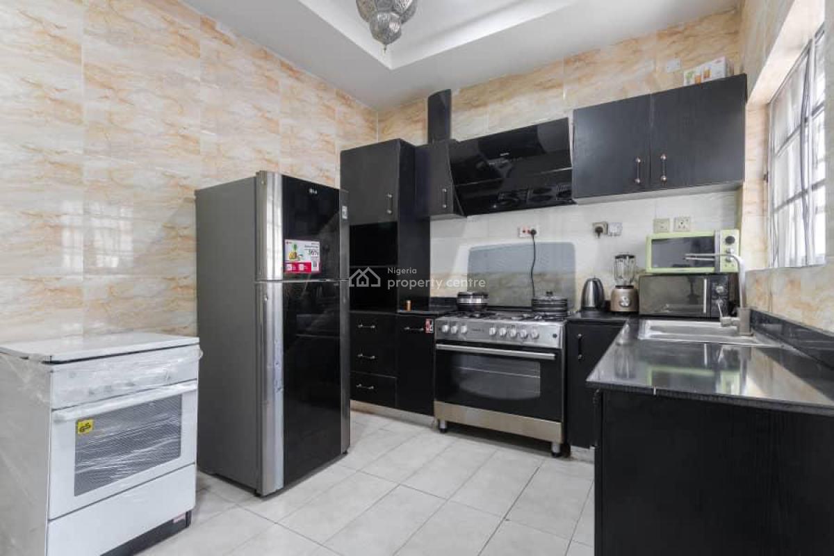 Luxury 4 Bedroom Duplex with Snooker Board and Ps4, Lekki Phase 1, Lekki, Lagos, House Short Let