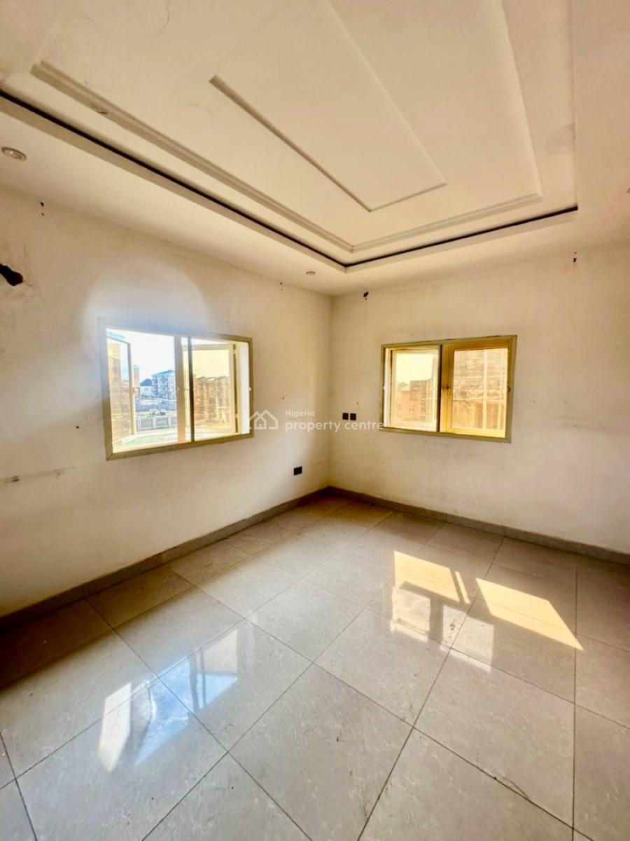Very Massive and Spacious Three 3 Bedroom Apartment, Aquamarine Estate, Apo, Abuja, Flat / Apartment for Rent