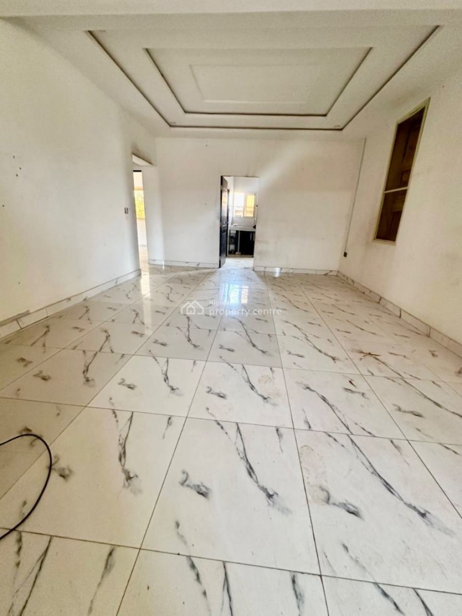 Very Massive and Spacious Three 3 Bedroom Apartment, Aquamarine Estate, Apo, Abuja, Flat / Apartment for Rent
