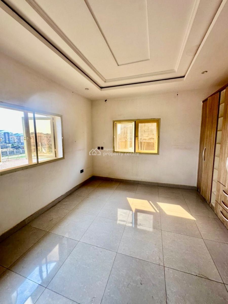Very Massive and Spacious Three 3 Bedroom Apartment, Aquamarine Estate, Apo, Abuja, Flat / Apartment for Rent