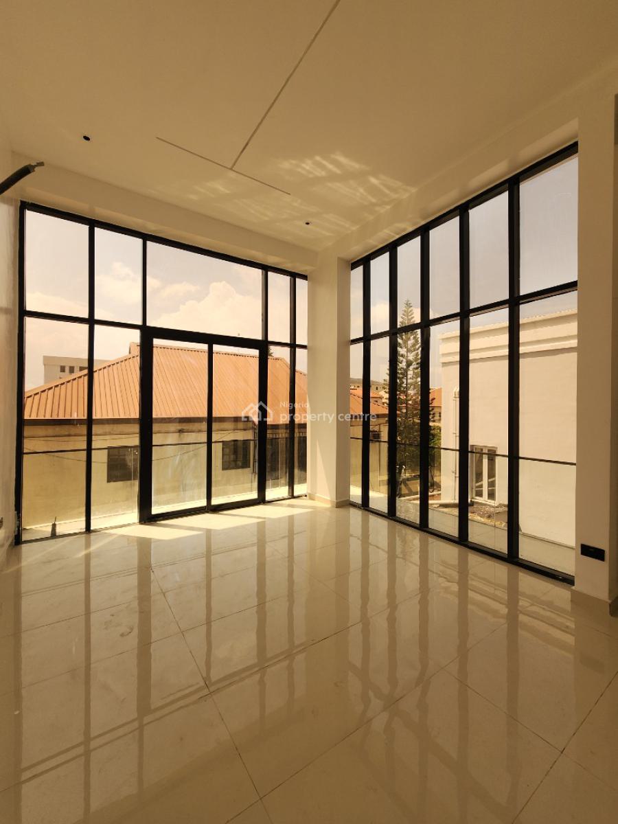 Luxury 3 Bedroom Apartment with Gym, Pool, Elavtor, Lekki Phase 1, Lekki, Lagos, Flat / Apartment for Sale