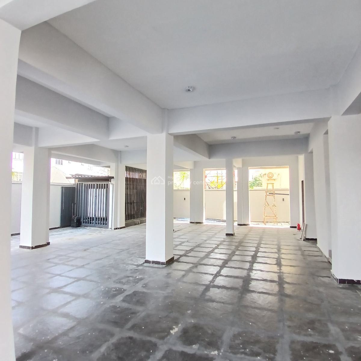 Aesthetically Pleasing 3 Bedroom Luxury Apartment, Lekki Phase 1, Lekki, Lagos, Flat / Apartment for Sale