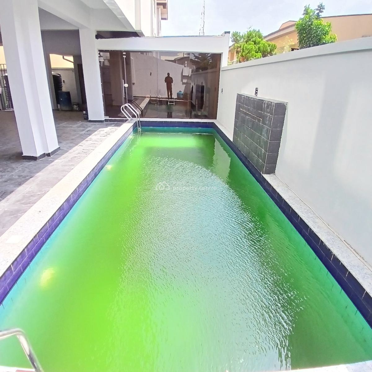 Aesthetically Pleasing 3 Bedroom Luxury Apartment, Lekki Phase 1, Lekki, Lagos, Flat / Apartment for Sale