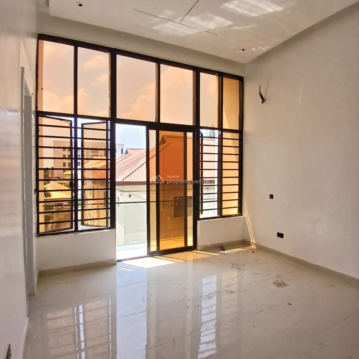 Aesthetically Pleasing 3 Bedroom Luxury Apartment, Lekki Phase 1, Lekki, Lagos, Flat / Apartment for Sale