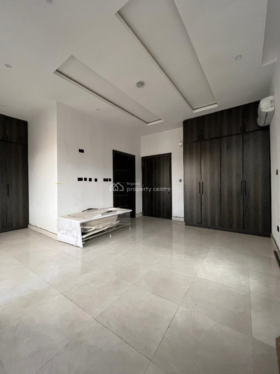 Luxury 6 Bedroom Fully Detached Duplex Plus Bq in an Estate, Gra Phase 2, Magodo, Lagos, Detached Duplex for Sale