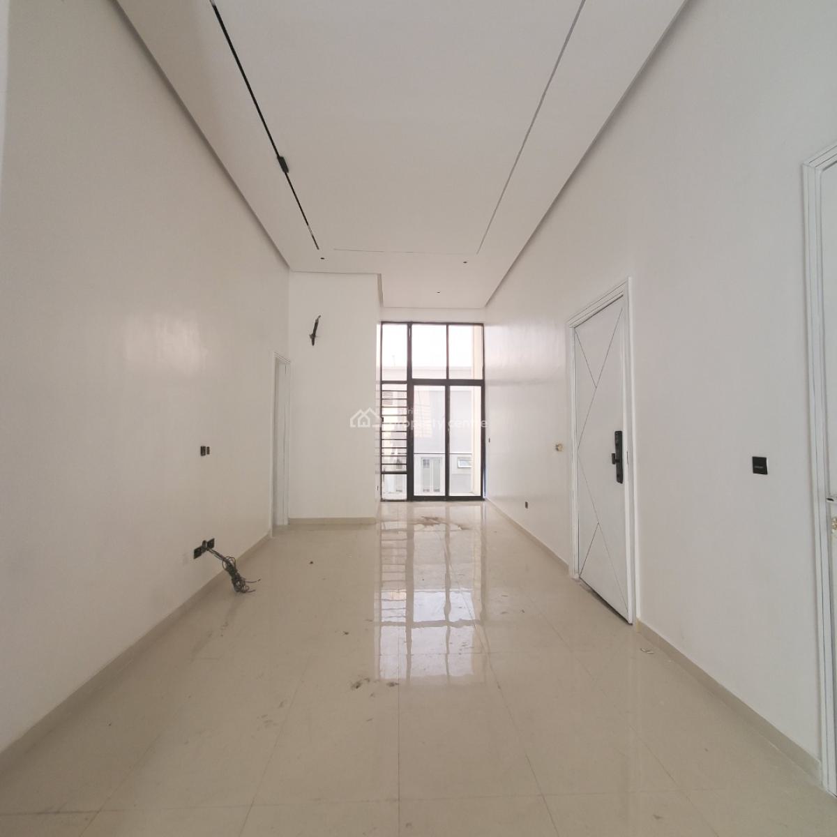 Exquisite 3bedroom Apartments with a Pool Gym Elevator, Lekki Phase 1, Lekki, Lagos, Flat / Apartment for Sale
