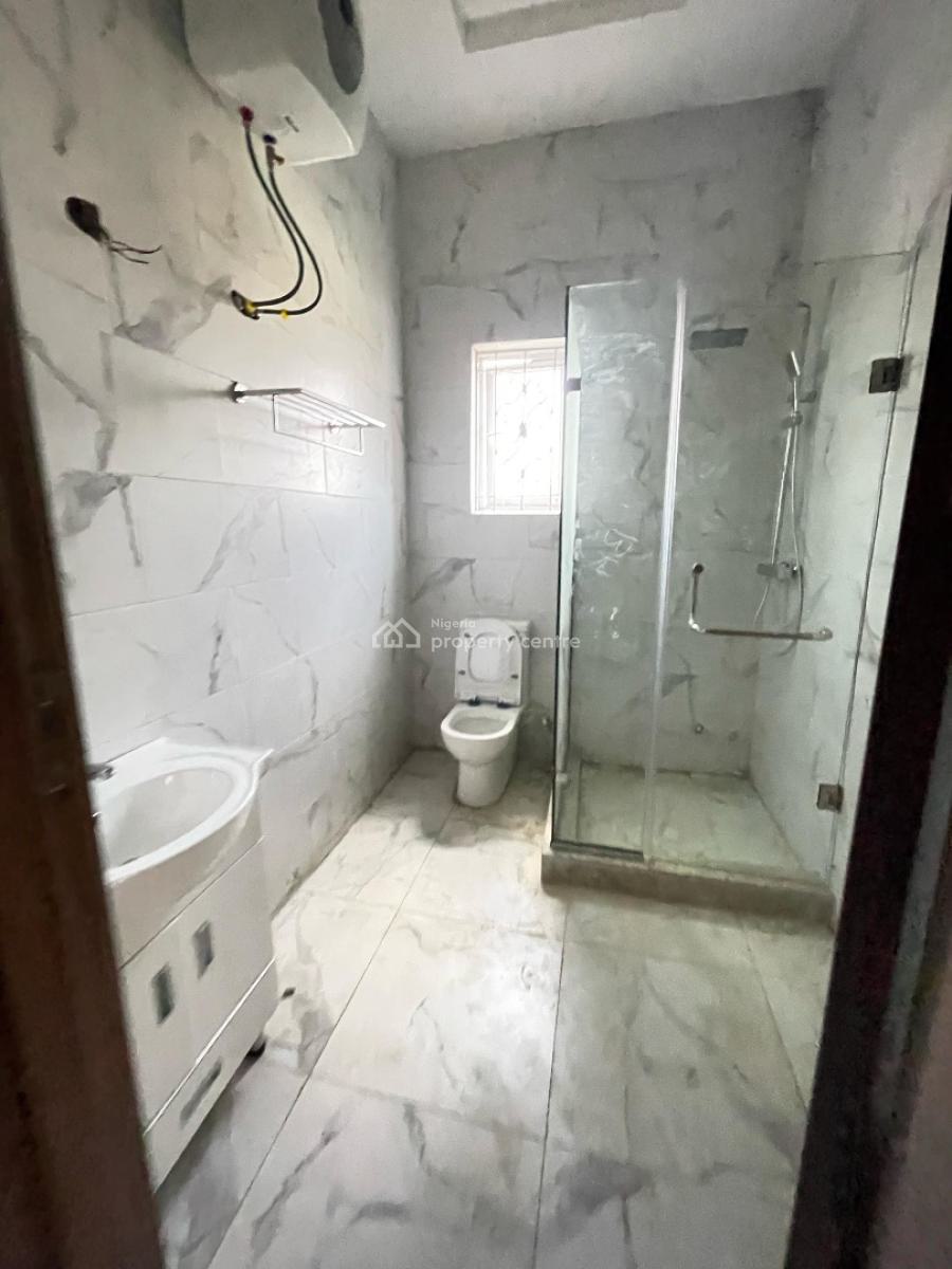 Elegant 5 Bedrooms Fully Detached Duplex Plus Bq in an Estate, Gra Phase 2, Magodo, Lagos, Detached Duplex for Sale