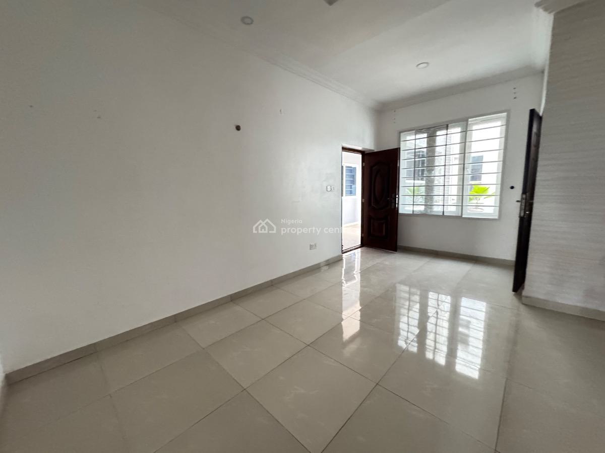 2 Bedroom Flat, Lekki Expressway, Lekki, Lagos, Flat / Apartment for Sale