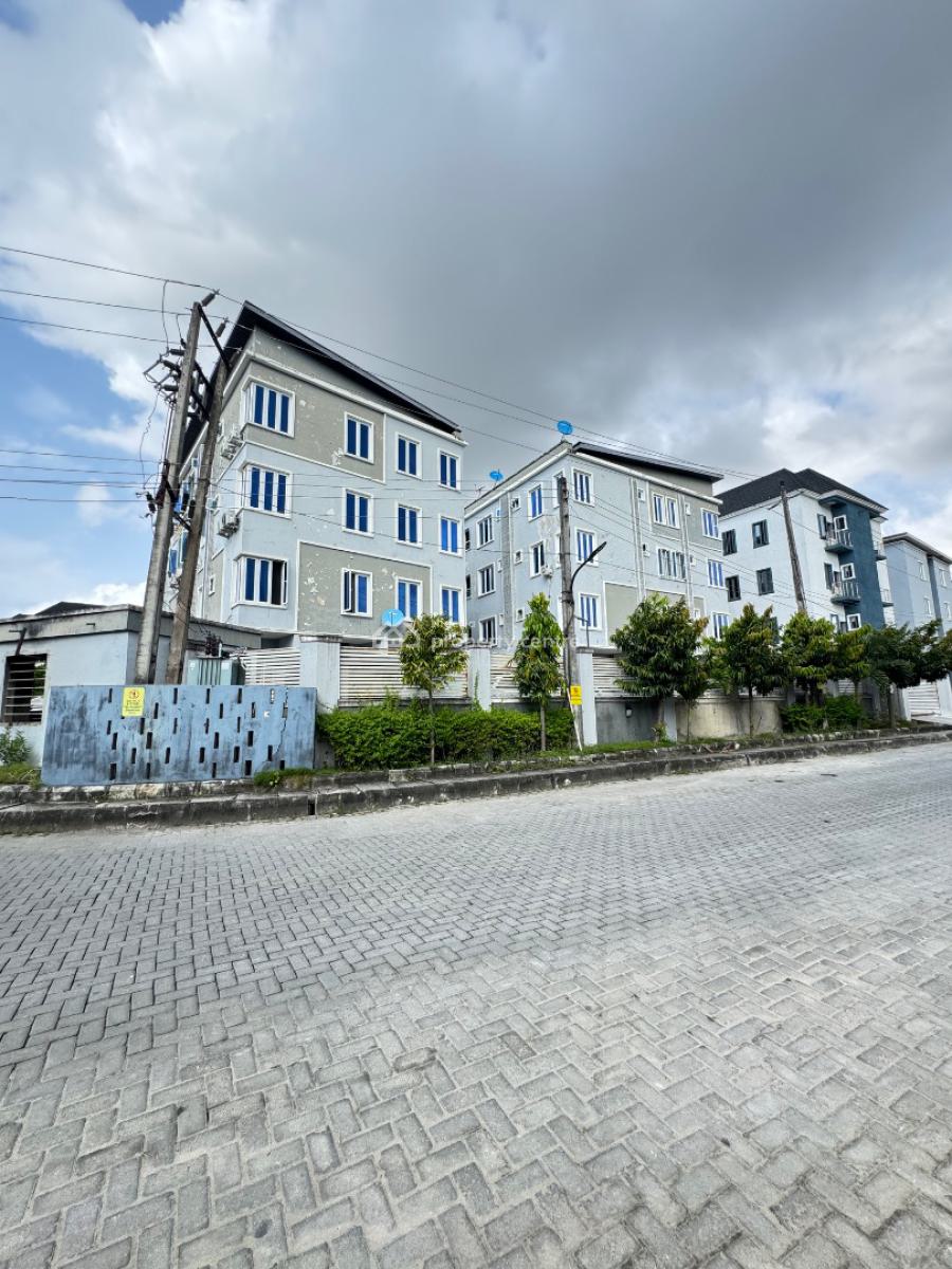 2 Bedroom Flat, Lekki Expressway, Lekki, Lagos, Flat / Apartment for Sale