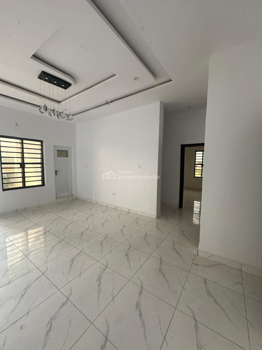 Luxury 3 Bedroom Apartment, Surulere, Lagos, Block of Flats for Sale