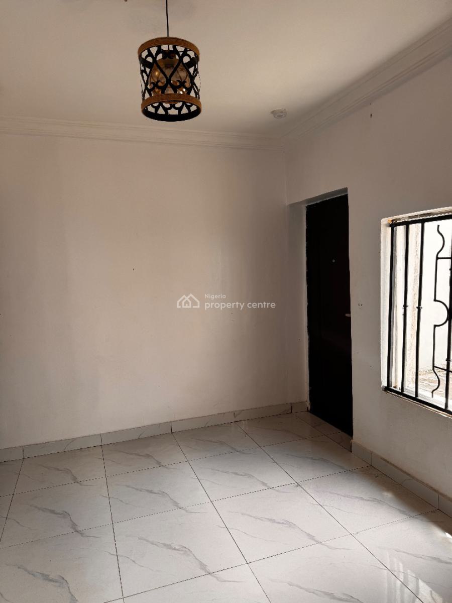 Well Maintained 1 Bedroom Mini Flat, Orchid, Lekki Phase 2, Lekki, Lagos, Mini Flat (room and Parlour) for Rent