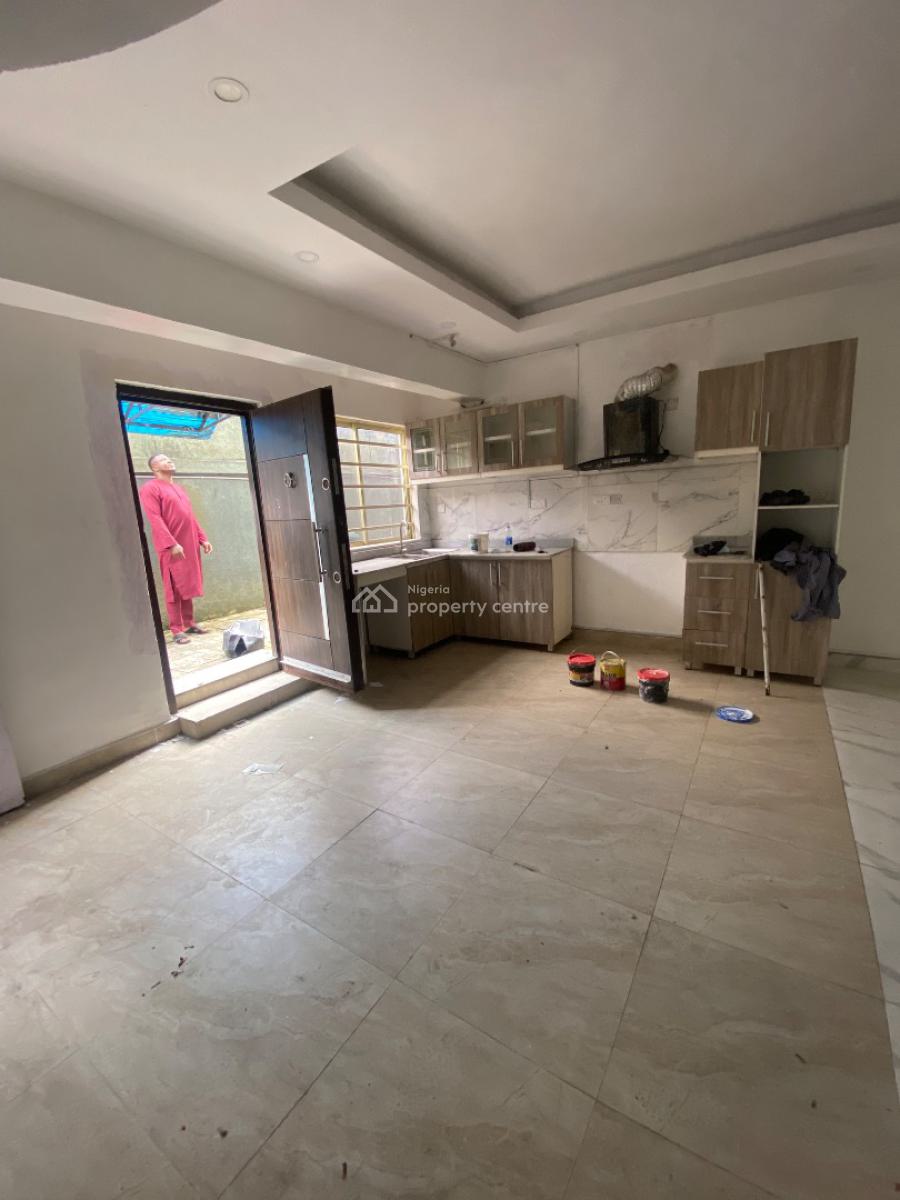 Relatively New 4 Bedroom Terrace Duplex with All Room Ensuit, Iponri, Surulere, Lagos, Terraced Duplex for Sale